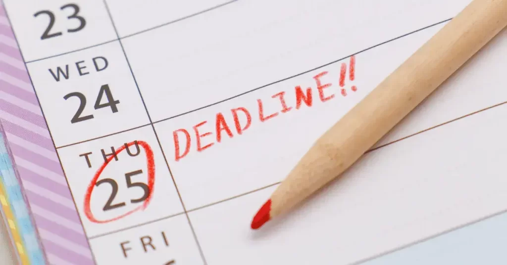 Calendar with a deadline circled